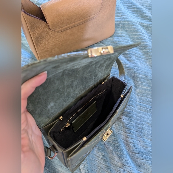 Sezane - Picture 7 of 8